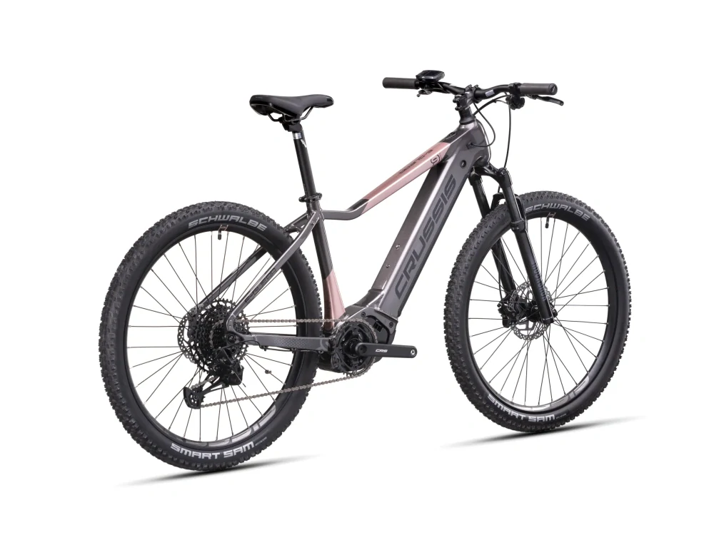 Crussis e-Guera 9.10-M 2025 - horské elektrokolo dámské 27,5"- 720 Wh (20 Ah) - šedá/světle růžová 