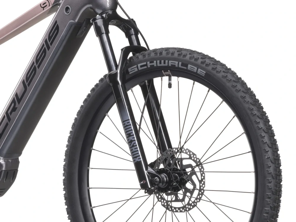 Crussis e-Guera 9.10-M 2025 - horské elektrokolo dámské 27,5"- 720 Wh (20 Ah) - šedá/světle růžová 