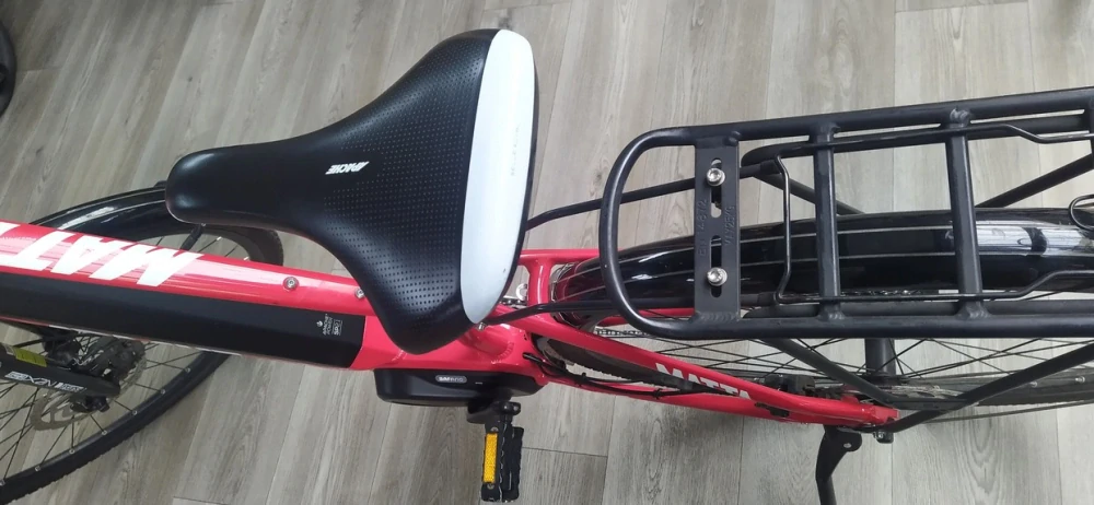Apache Matta Tour MX5 Red - trekingové elektrokolo dámské 28"- 576 Wh - vel. 18" (M)