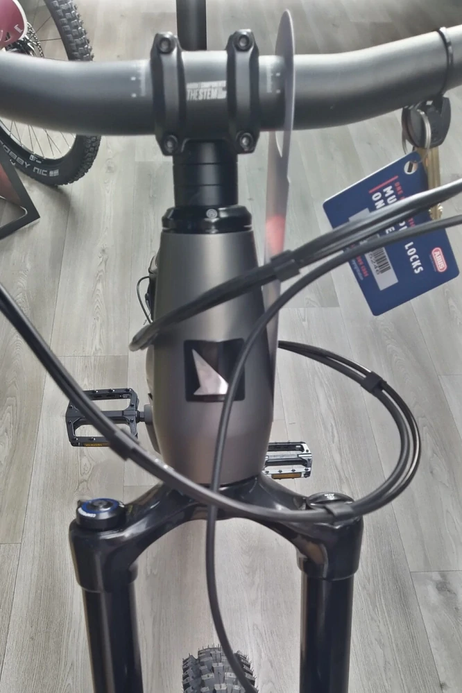 Haibike AllMtn 2 2025 - celoodpružené elektrokolo pánské 29"/27,5"- 720 Wh - šedá/černá 