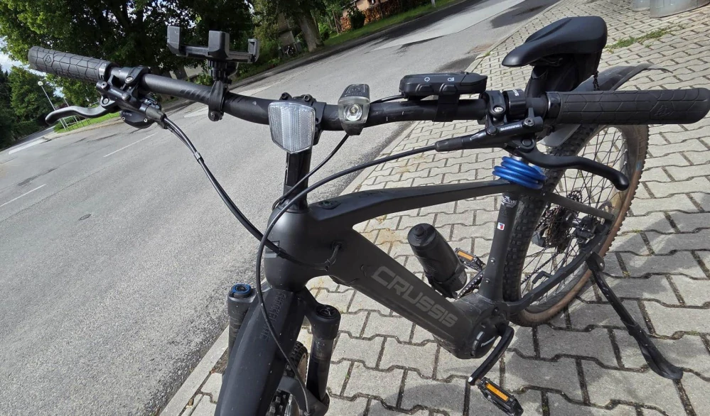 Crussis ONE-Largo 10.10 2025 - horské elektrokolo 29" - 720 Wh (20 Ah) - šedá - vel. 20" (L)
